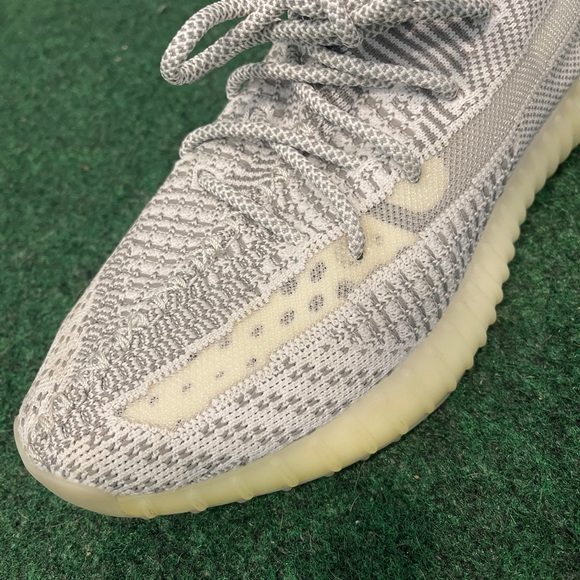Yeezy V2 Static Sneakers - Picture 3 of 10